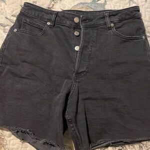 H&M 90’s cutoff shorts size 8 Black Denim